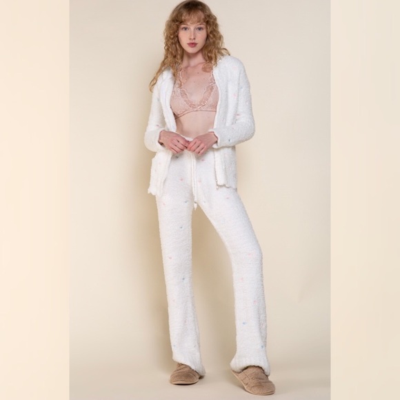 POL Embroidered Hearts Berber Fleece Pants + Hoodie Matching Set - Picture 10 of 15